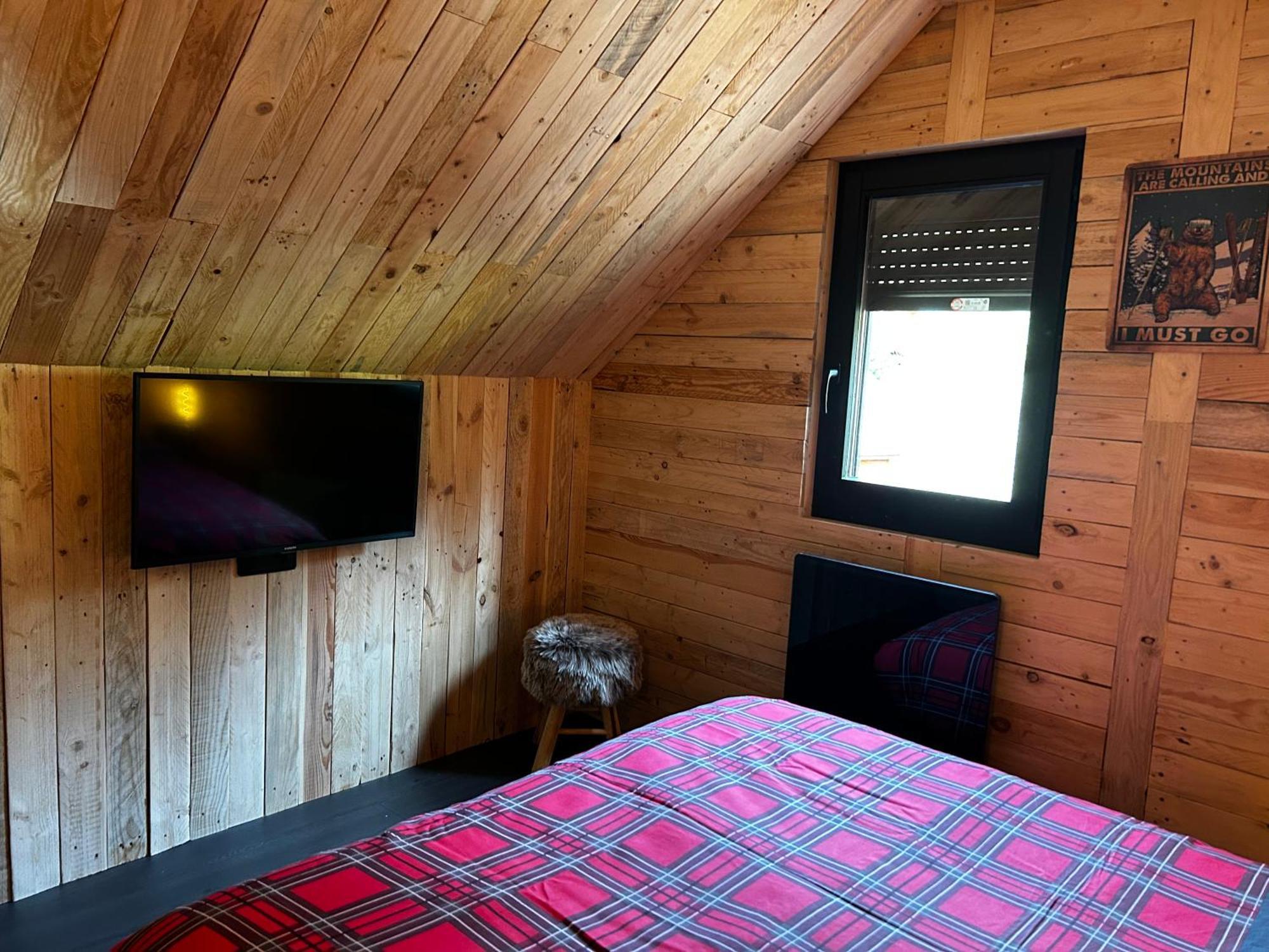 Chalet Avec Jacuzzi Prive, Vue Sur Les Vosges Belfahy エクステリア 写真