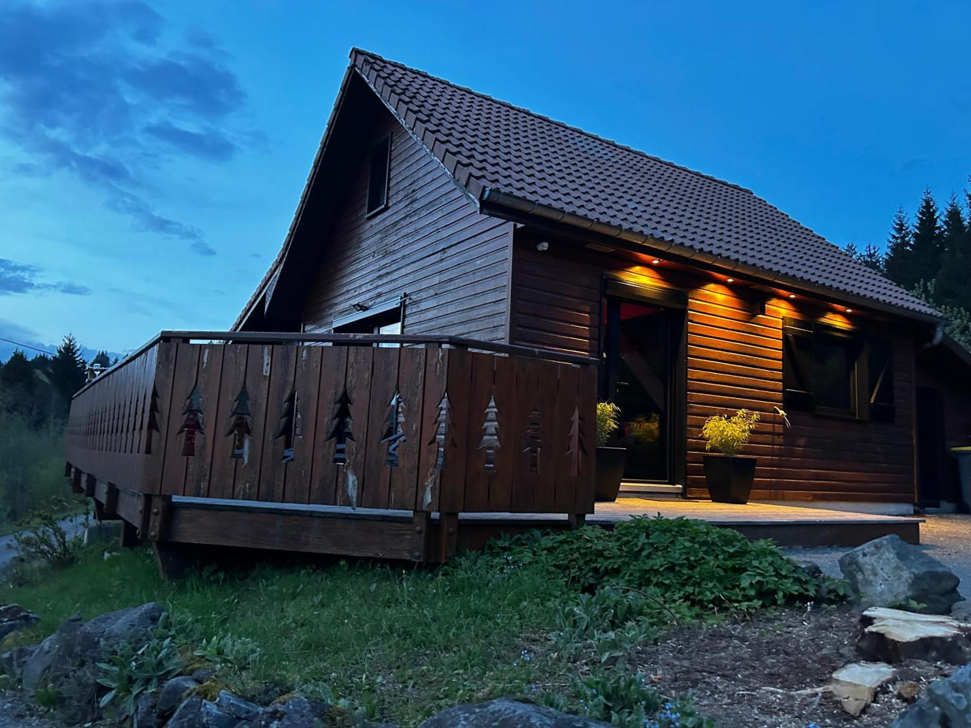 Chalet Avec Jacuzzi Prive, Vue Sur Les Vosges Belfahy エクステリア 写真