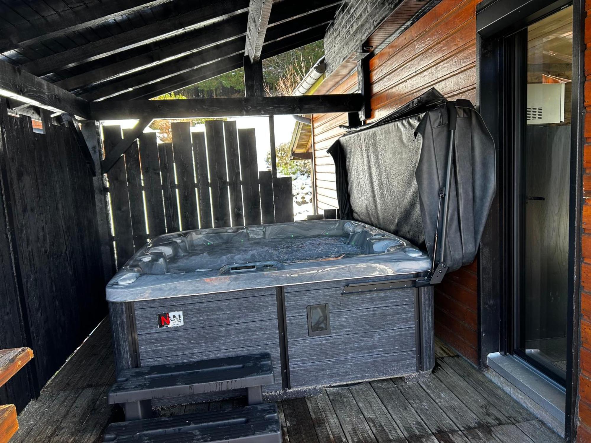 Chalet Avec Jacuzzi Prive, Vue Sur Les Vosges Belfahy エクステリア 写真